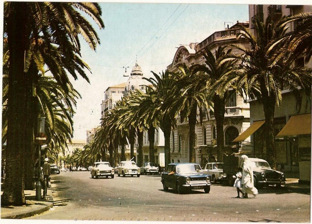 ORAN APRES 62 BD DE LA SOUMMA.JPG